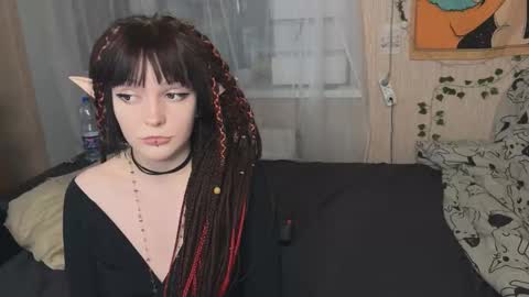 Snapshot of meowpushka chatting on 09-15-25, 04:40 Meowpa 3 online show from 09-15-25, 04:40