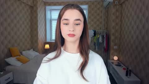 Julie online show from 10-15-25, 09:09