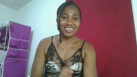 meraldaaaa online show from 10-12-25, 05:56