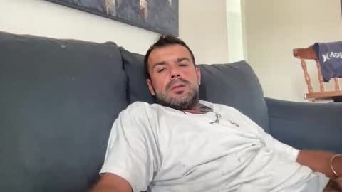 Mercedes190d online show from 03-31-26, 04:51