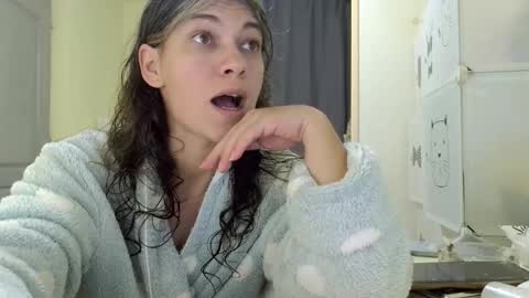 Snapshot of merciylove chatting on 11-21-25, 04:05 Miss Helena online show from 11-21-25, 04:05