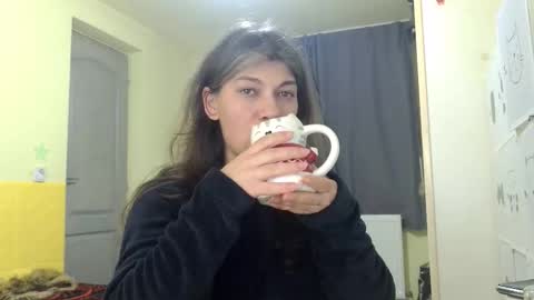 Snapshot of merciylove chatting on 02-20-26, 04:18 Miss Helena online show from 02-20-26, 04:18