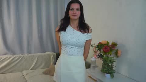 Miya online show from 02-17-26, 07:49