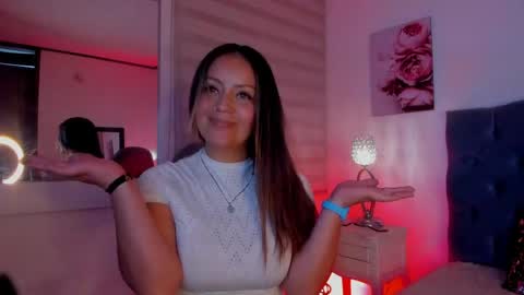 meredith_spencer online show from 05-05-26, 03:25