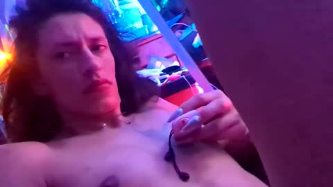 gurlnips online show from 12-02-25, 10:53