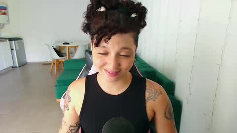 Snapshot of merida__freckles chatting on 02-18-25, 03:43 Miss Freckles online show from 02-18-25, 03:43