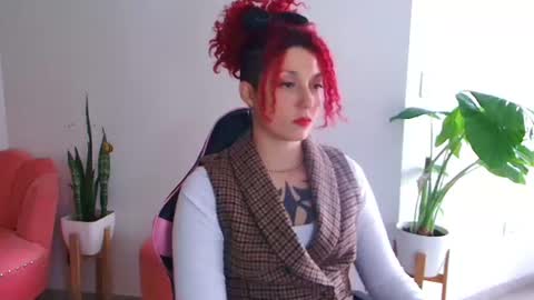 Miss Freckles online show from 07-02-26, 07:31