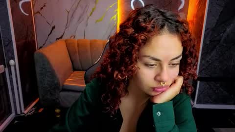 merida_b online show from 12-16-25, 07:19