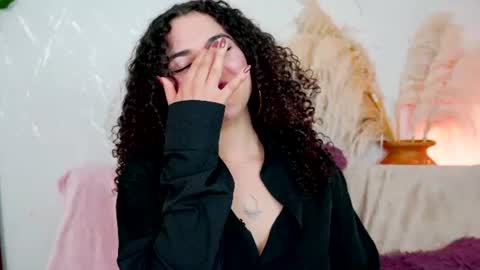Merida Bell online show from 07-03-26, 12:28