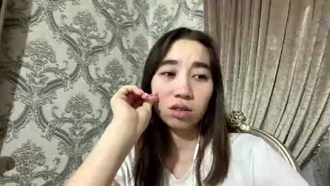 Snapshot of merlenebixel chatting on 07-18-26, 04:22 merlenebixel online show from 07-18-26, 04:22