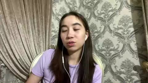 Snapshot of merlenebixel chatting on 07-24-26, 04:38 merlenebixel online show from 07-24-26, 04:38