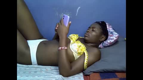 merlin_queen online show from 12-17-25, 12:16