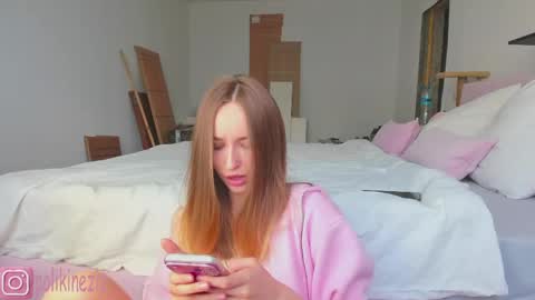 Sara online show from 06-05-26, 12:22