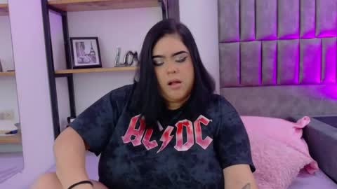 Mery Stone online show from 04-26-26, 04:32