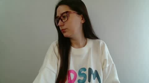 Jessica online show from 10-23-25, 08:13