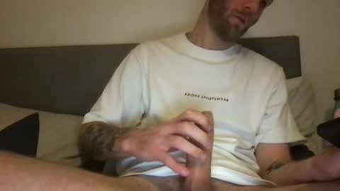 Snapshot of messageme11 chatting on 02-01-26, 12:53 messageme11 online show from 02-01-26, 12:53