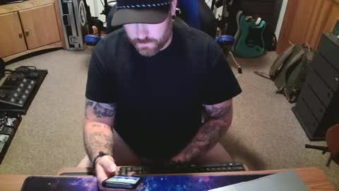 Snapshot of metalhead18787 chatting on 07-25-26, 11:08 metalhead18787 online show from 07-25-26, 11:08