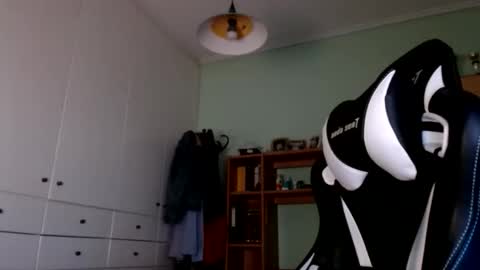 FunnyTimeHere online show from 01-05-26, 06:33