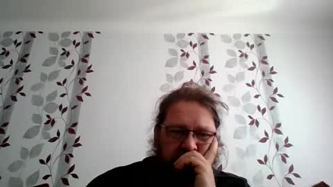 ask me online show from 06-07-26, 08:40