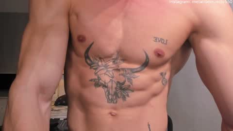 Snapshot of metatron_muscle chatting on 12-02-24, 03:47 Dany online show from 12-02-24, 03:47