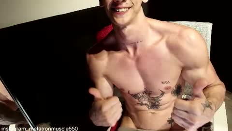 Snapshot of metatron_muscle chatting on 08-02-26, 01:04 Dany online show from 08-02-26, 01:04