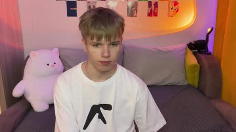 Arthur online show from 04-16-26, 09:39