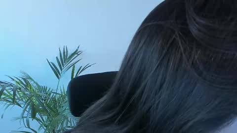Meurif online show from 06-12-26, 06:29
