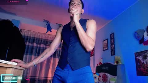 Snapshot of mexican_cum chatting on 10-23-25, 02:55 Jhon online show from 10-23-25, 02:55