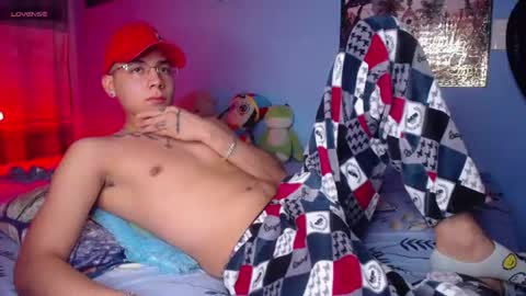 Jhon online show from 07-19-26, 01:42