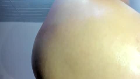 Snapshot of mey090 chatting on 09-20-25, 05:36 Mey online show from 09-20-25, 05:36