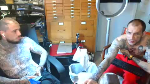 Mgk online show from 10-10-25, 11:31