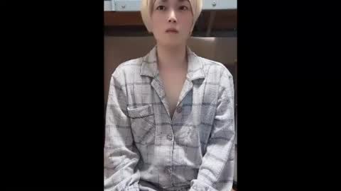 Snapshot of mgnhiroyuki chatting on 10-24-25, 11:17 mgnhiroyuki online show from 10-24-25, 11:17