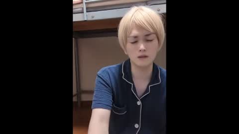 Snapshot of mgnhiroyuki chatting on 06-21-26, 02:03 mgnhiroyuki online show from 06-21-26, 02:03