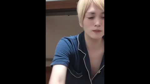 Snapshot of mgnhiroyuki chatting on 07-03-26, 01:12 mgnhiroyuki online show from 07-03-26, 01:12