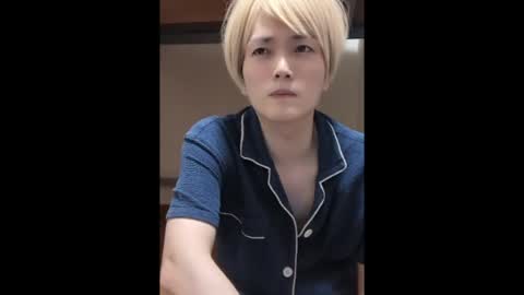 Snapshot of mgnhiroyuki chatting on 07-19-26, 08:18 mgnhiroyuki online show from 07-19-26, 08:18