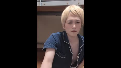 Snapshot of mgnhiroyuki chatting on 07-22-26, 12:30 mgnhiroyuki online show from 07-22-26, 12:30