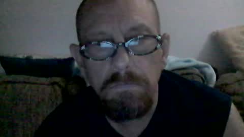 Snapshot of mhitch924 chatting on 06-14-26, 02:24 mhitch924 online show from 06-14-26, 02:24