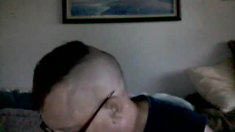 Snapshot of mhitch924 chatting on 06-25-26, 11:26 mhitch924 online show from 06-25-26, 11:26