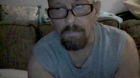 Snapshot of mhitch924 chatting on 06-29-26, 01:56 mhitch924 online show from 06-29-26, 01:56