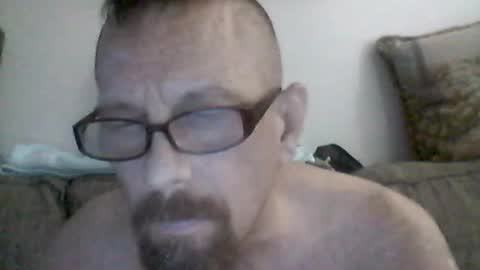 Snapshot of mhitch924 chatting on 07-27-26, 05:53 mhitch924 online show from 07-27-26, 05:53