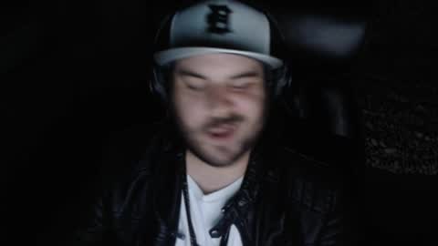 Snapshot of mi_vida21 chatting on 09-26-25, 05:06 just ask online show from 09-26-25, 05:06