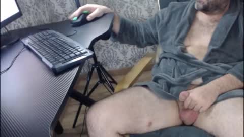 Mia online show from 02-13-26, 10:50