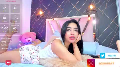 Mia online show from 03-02-26, 05:08