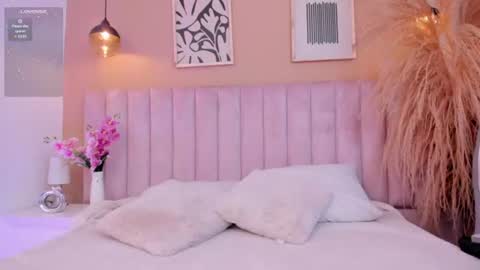 mia__bailey_ online show from 07-07-26, 08:02