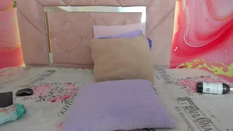 mia__blaze_ online show from 03-25-26, 03:01