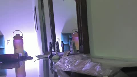 Snapshot of mia__velvet_ chatting on 04-13-26, 04:29 mia__velvet_ online show from 04-13-26, 04:29