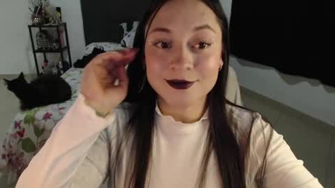Snapshot of mia_adams_red chatting on 12-05-24, 11:51 mia online show from 12-05-24, 11:51