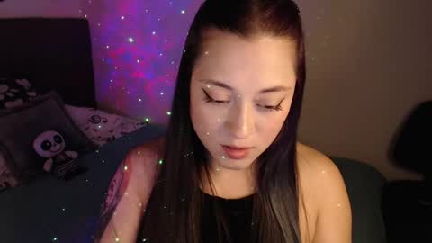 Snapshot of mia_adams_red chatting on 01-19-25, 11:10 mia online show from 01-19-25, 11:10