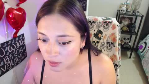 Snapshot of mia_adams_red chatting on 02-10-25, 01:03 mia online show from 02-10-25, 01:03