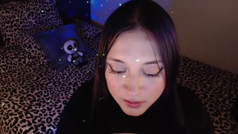 Snapshot of mia_adams_red chatting on 02-22-25, 02:17 mia online show from 02-22-25, 02:17